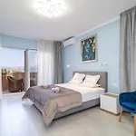 Villa Laperosa *